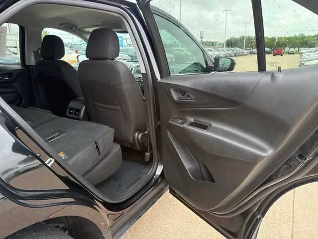 Used 2024 Mosaic Black Metallic Chevrolet LT image 43