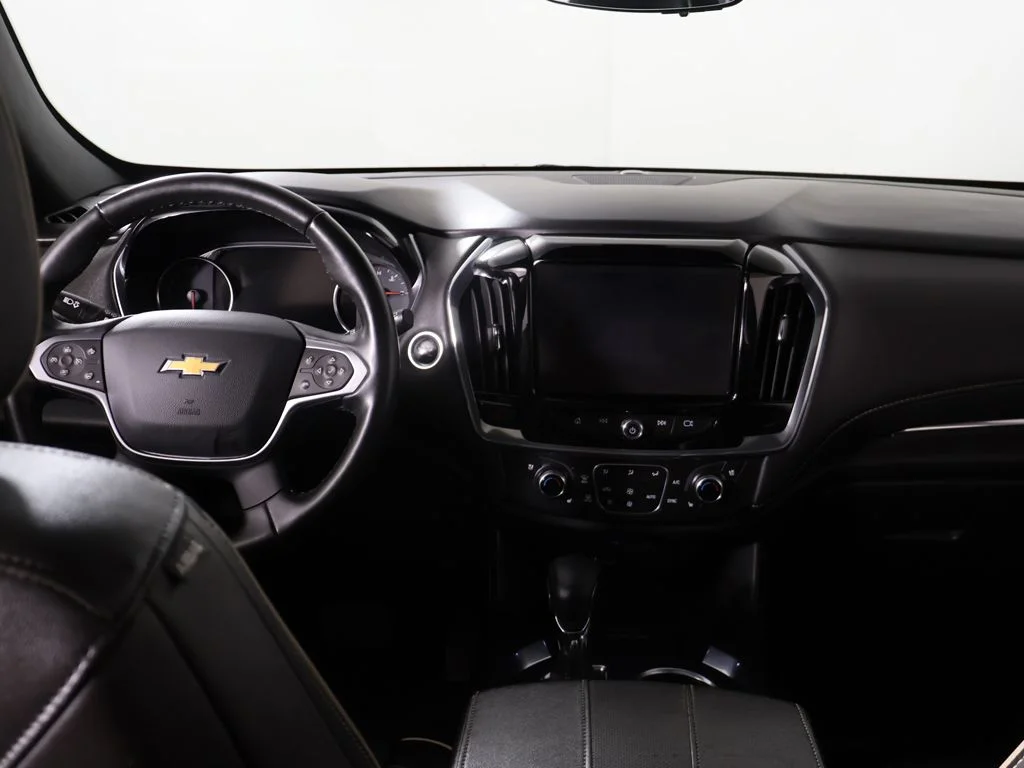 Used 2023 Gray Chevrolet Premier image 40
