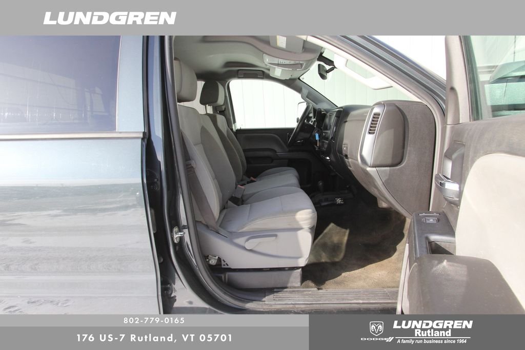 Used 2018 Gray Chevrolet Work Truck image 11