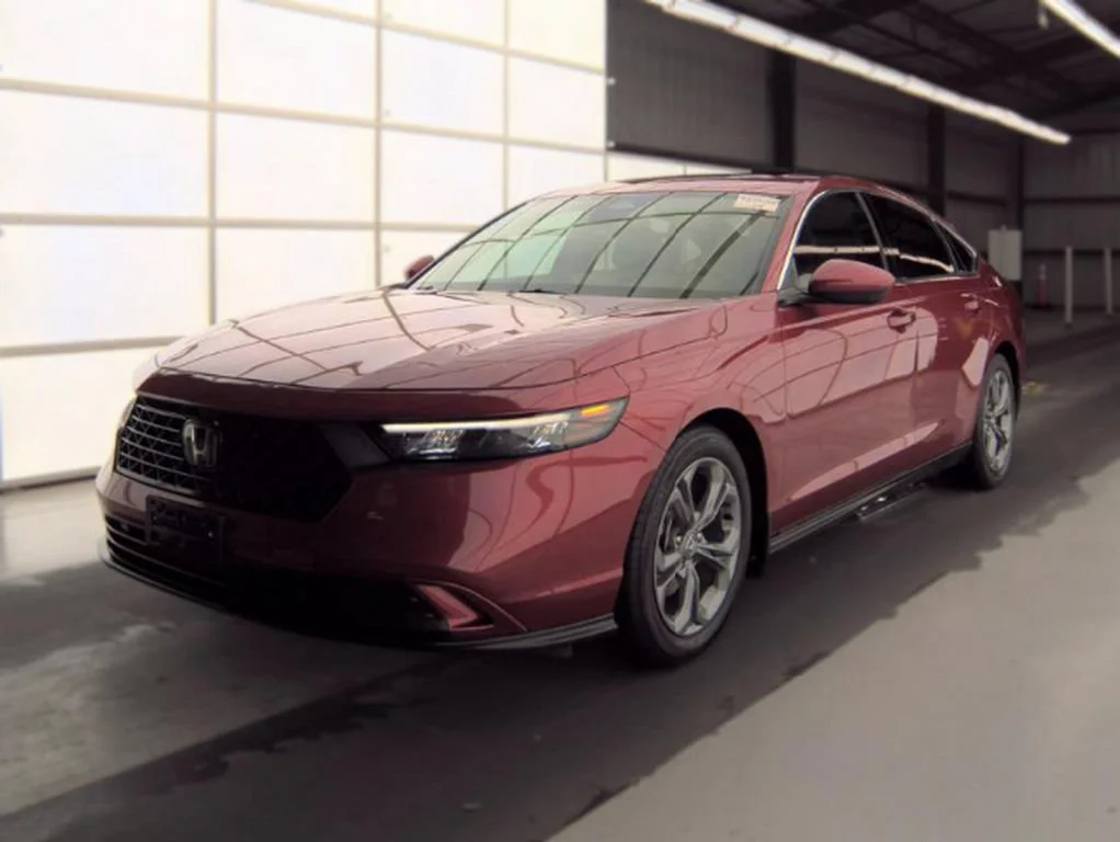 Used 2024 Red Honda EX image 2