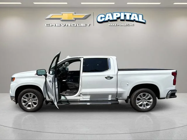 Used 2024 Summit White Chevrolet LTZ image 9