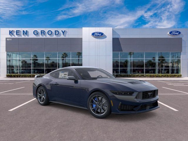 2026 Ford Mustang Dark Horse