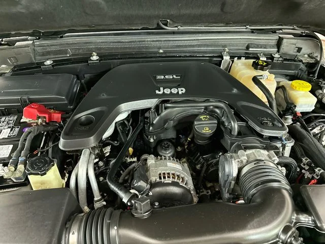 Used 2020 Black Clearcoat Jeep Unlimited Rubicon image 29