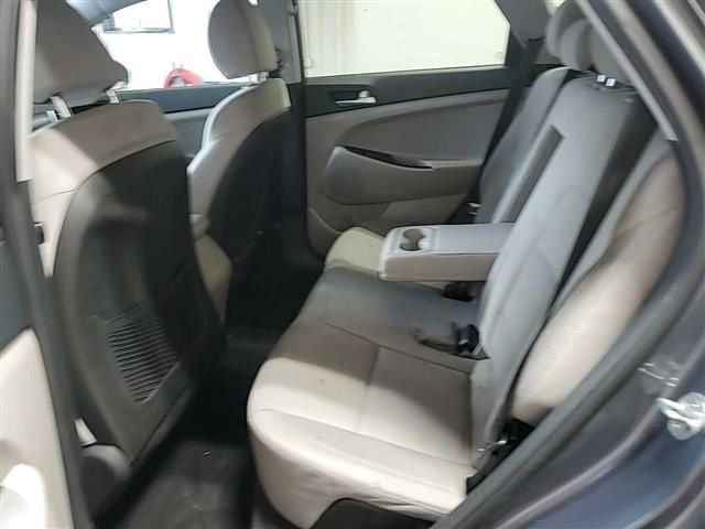 Used 2021 Gray Hyundai SE image 15