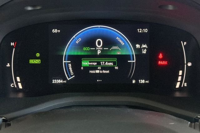 Used 2025 Ice Cap Toyota SE image 32