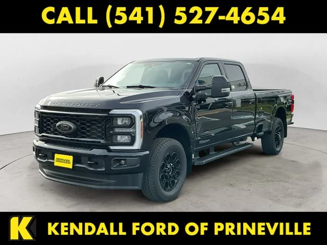 2025 Ford F-350 Lariat 4x4 Crew Cab 176 in SRW's photo