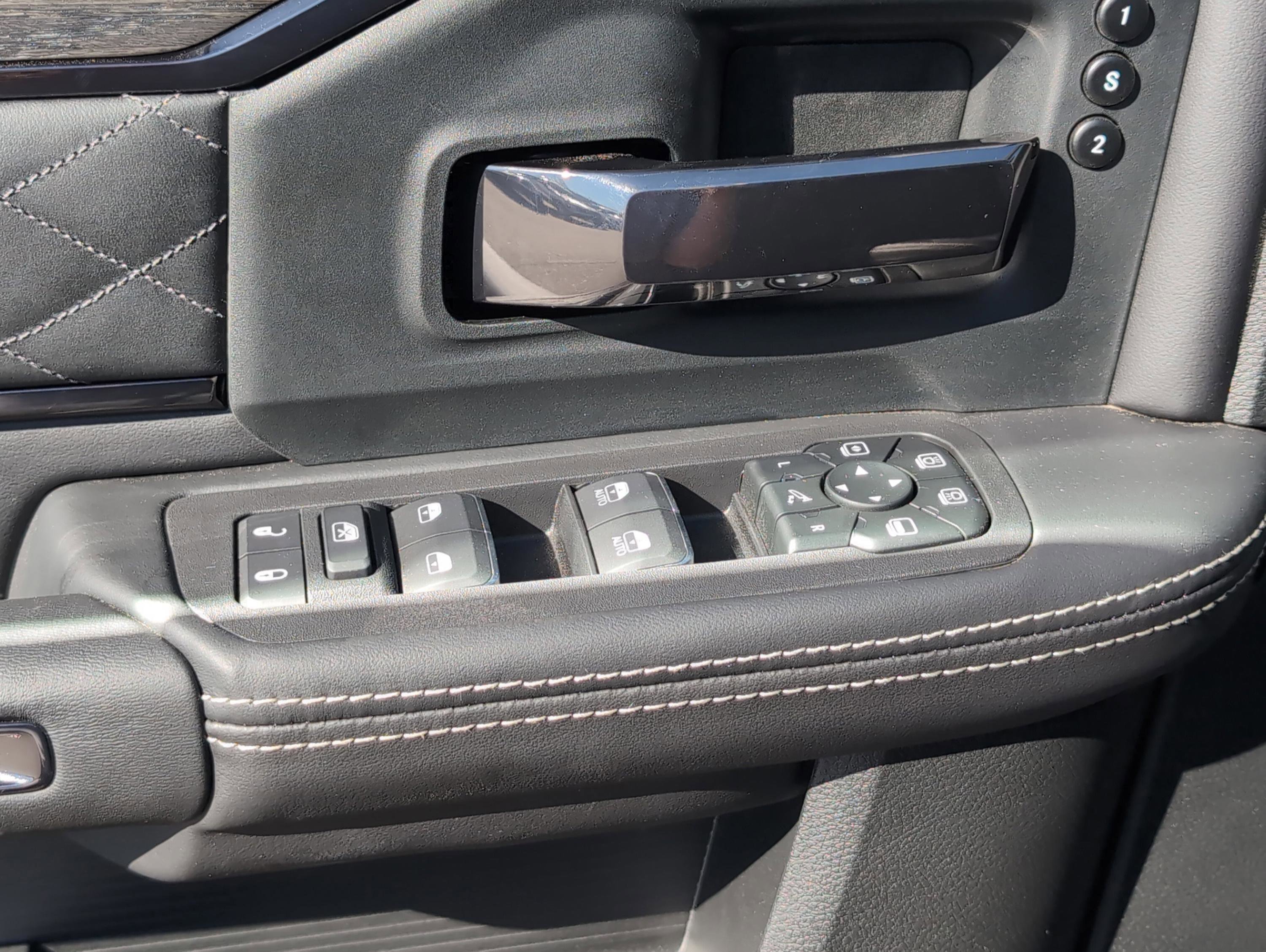 New 2026 Ceramic Gray Clearcoat Ram Limited image 14