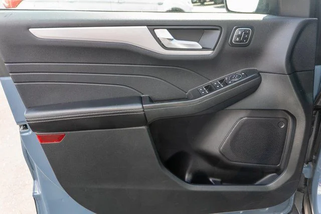Used 2025 Blue Ford Platinum image 16
