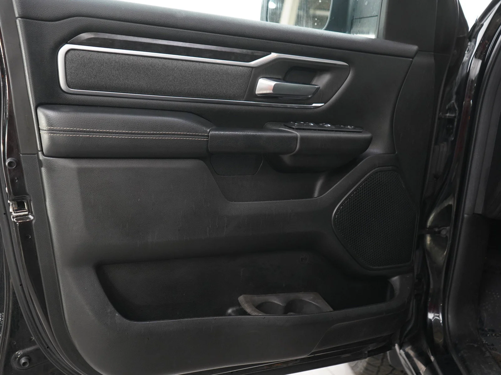 Used 2019 Diamond Black Crystal Pearlcoat Ram Big Horn/Lone Star image 18