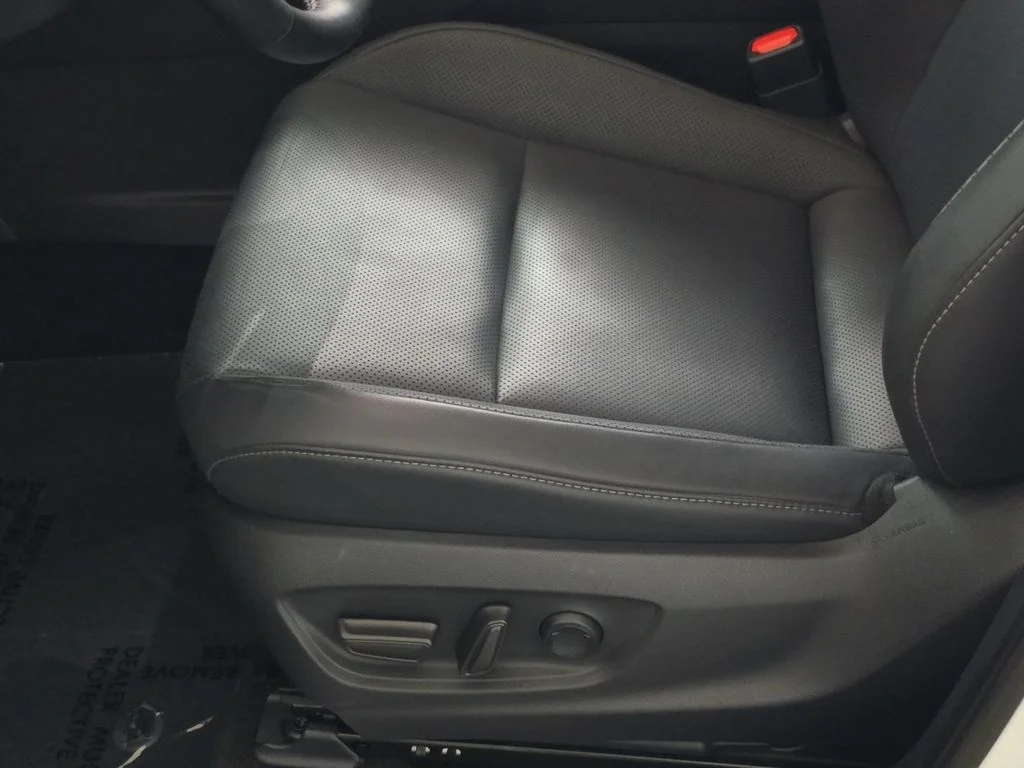 Used 2025 White Toyota Limited image 30