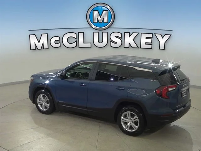 2024 GMC Terrain SLE - Photo 28