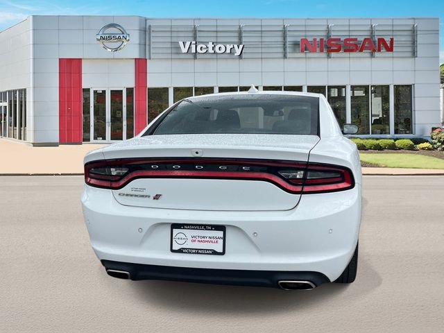 Used 2023 White Dodge SXT image 4