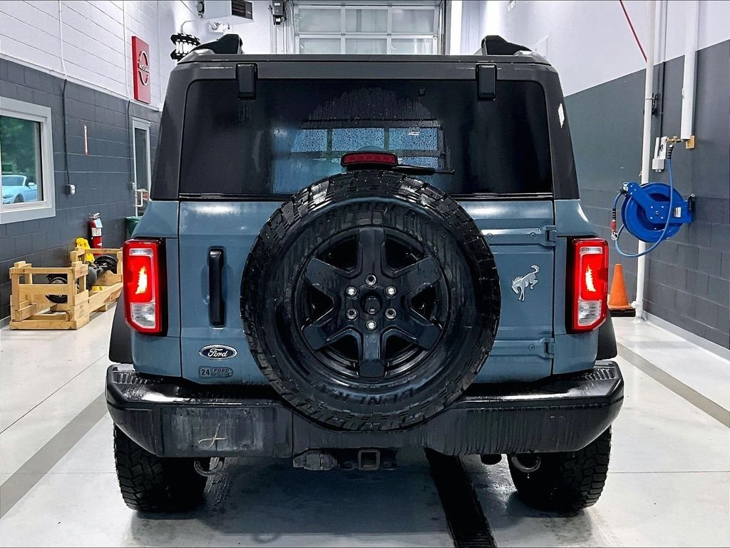 Used 2021 Blue Ford Black Diamond image 5