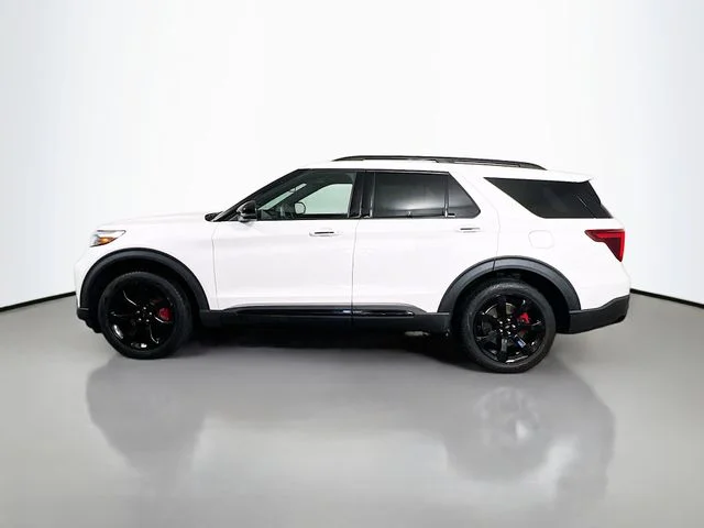 2022 Ford Explorer ST - Photo 6