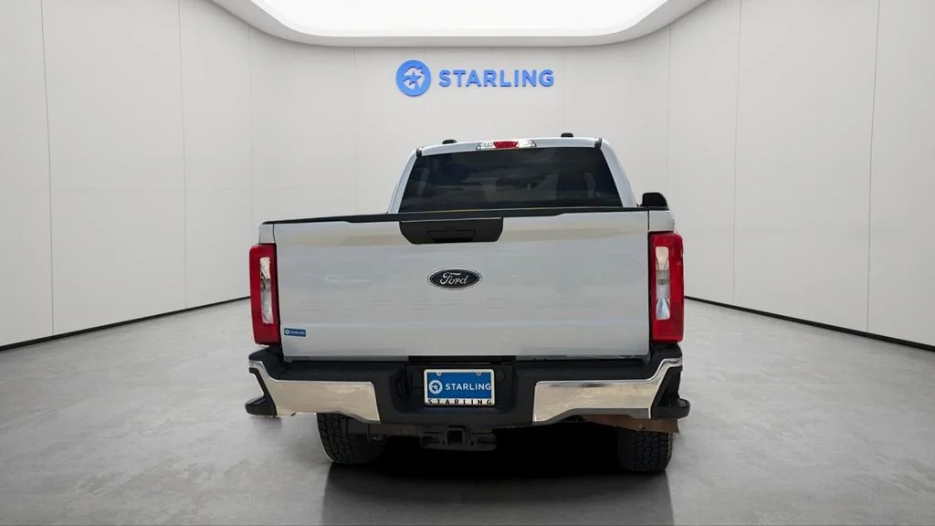 Used 2024 White Ford XLT image 8