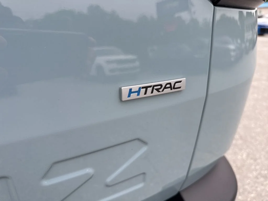 Used 2024 Blue Hyundai SE image 27