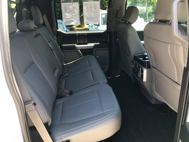 Used 2020 Oxford White Ford LARIAT image 29