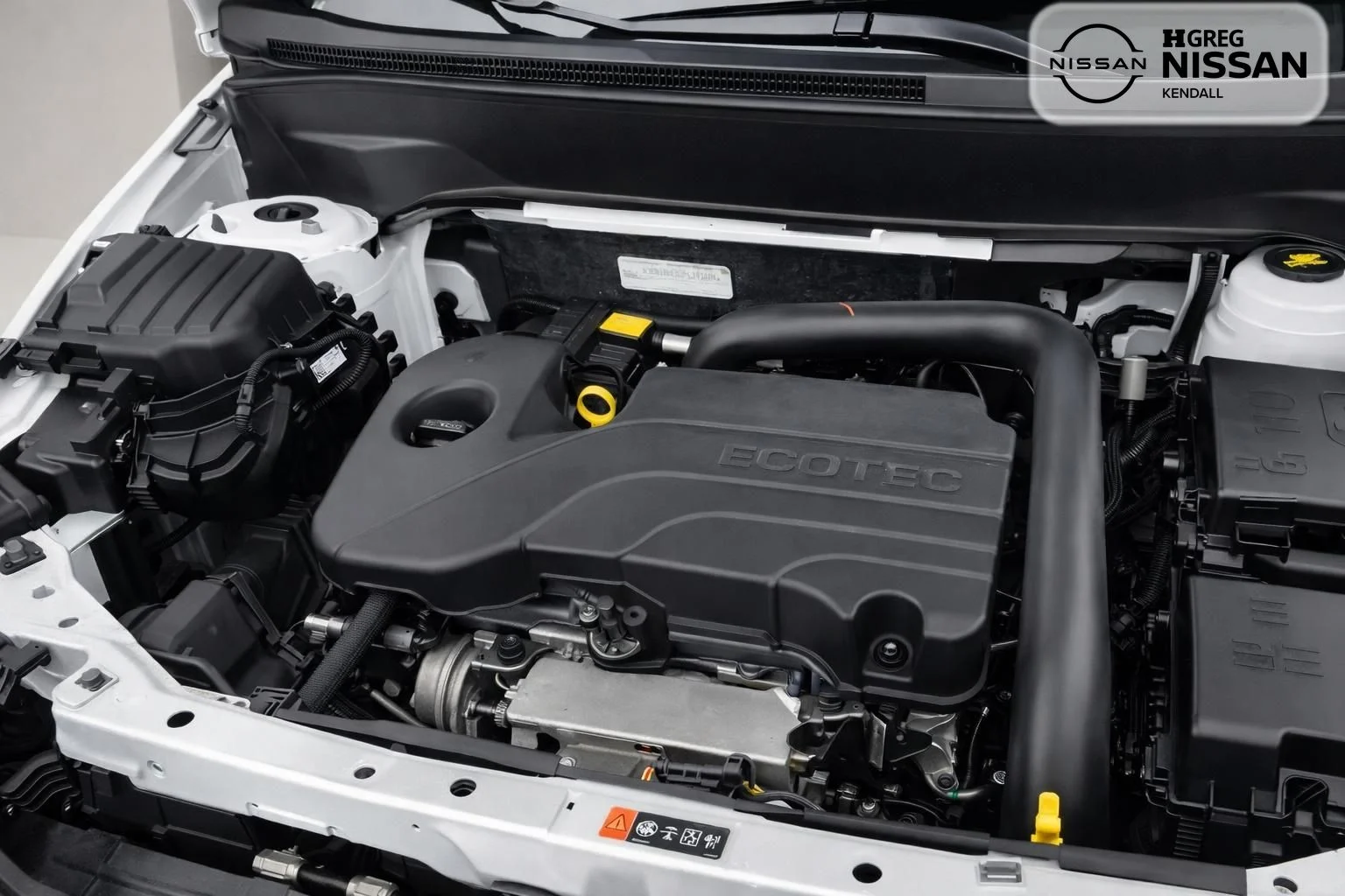 Used 2023 White Chevrolet LS image 10