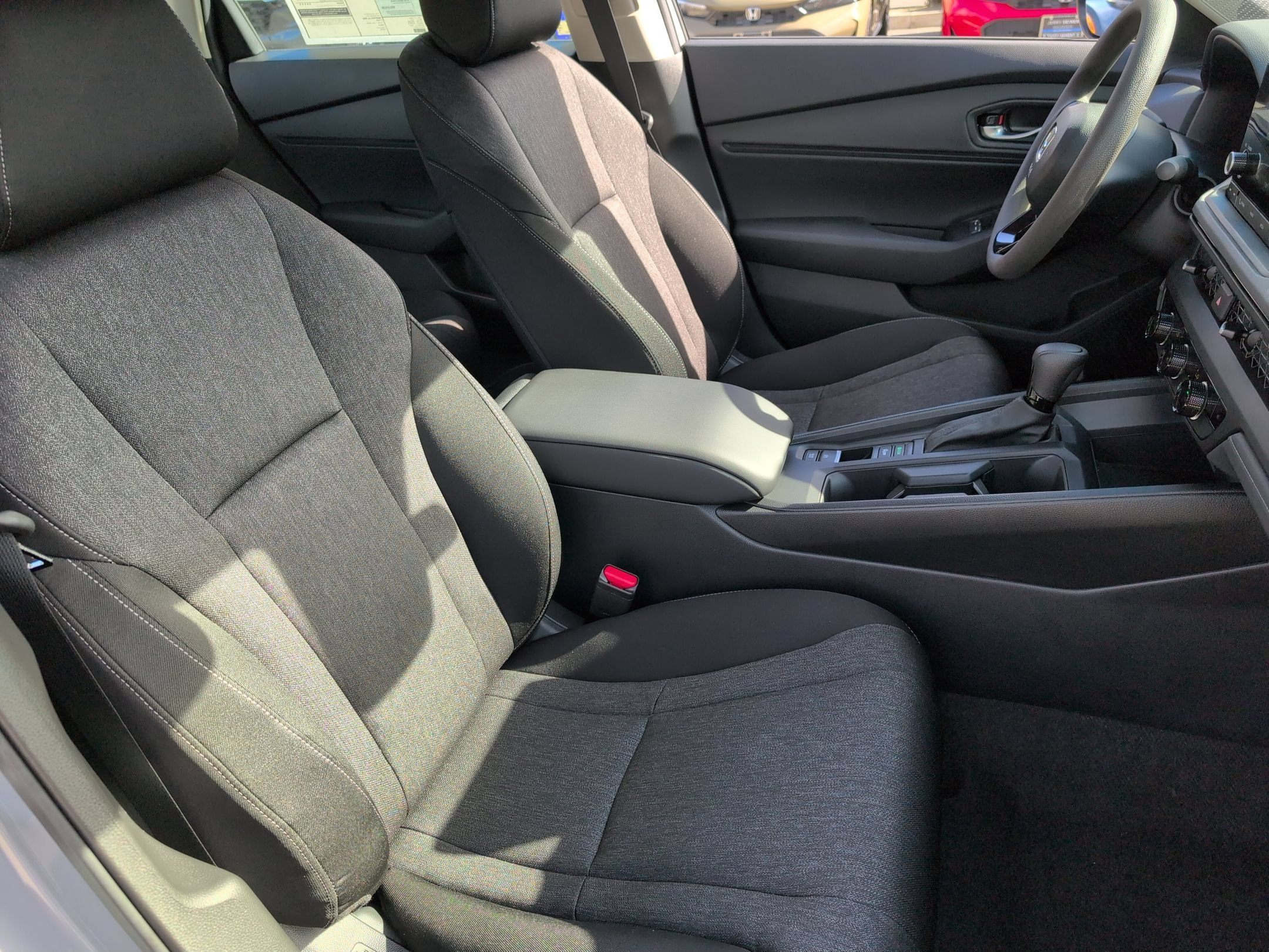 New 2025 Urban Gray Pearl Honda SE image 19