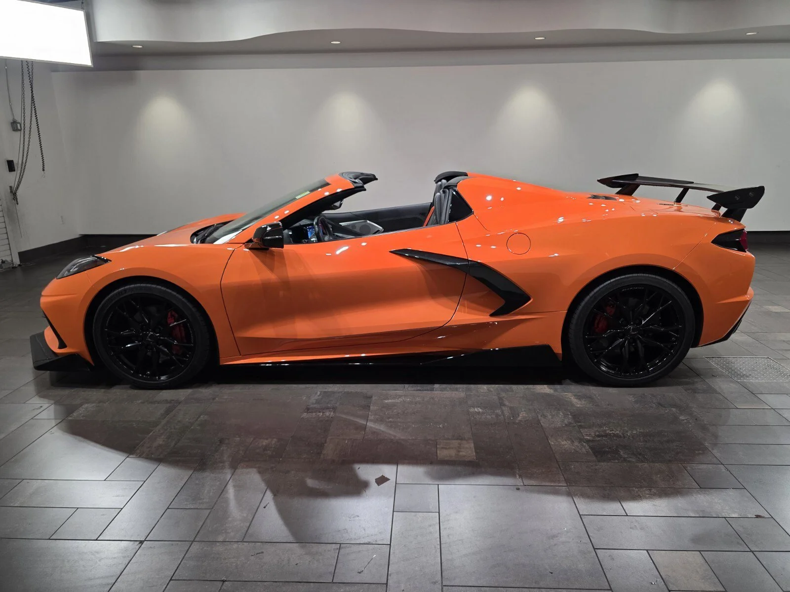 Used 2024 Amplify Orange Tintcoat Chevrolet Stingray Convertible 2LT image 3