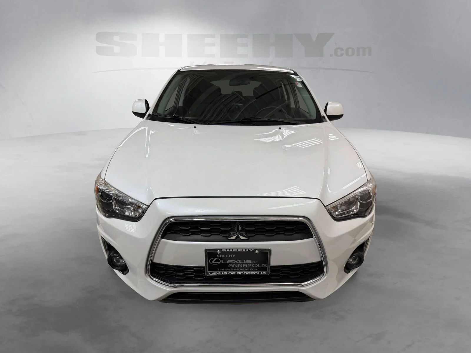 Used 2015  Mitsubishi ES image 18