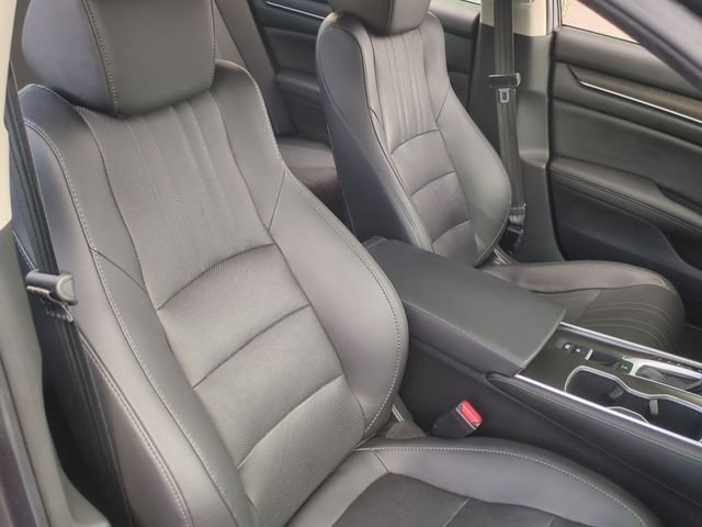 2020 Honda Accord EX-L - Photo 29