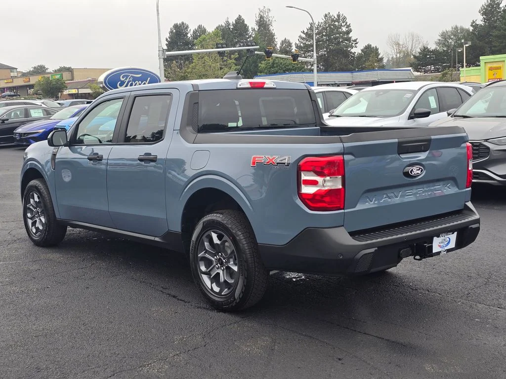 New 2025 Azure Gray Metallic Tri-Coat Ford XLT image 5