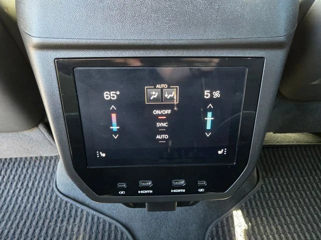 Used 2025 Black GMC Denali Ultimate image 22