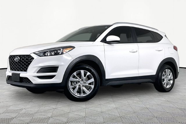 Used 2019 White Hyundai Value image 1