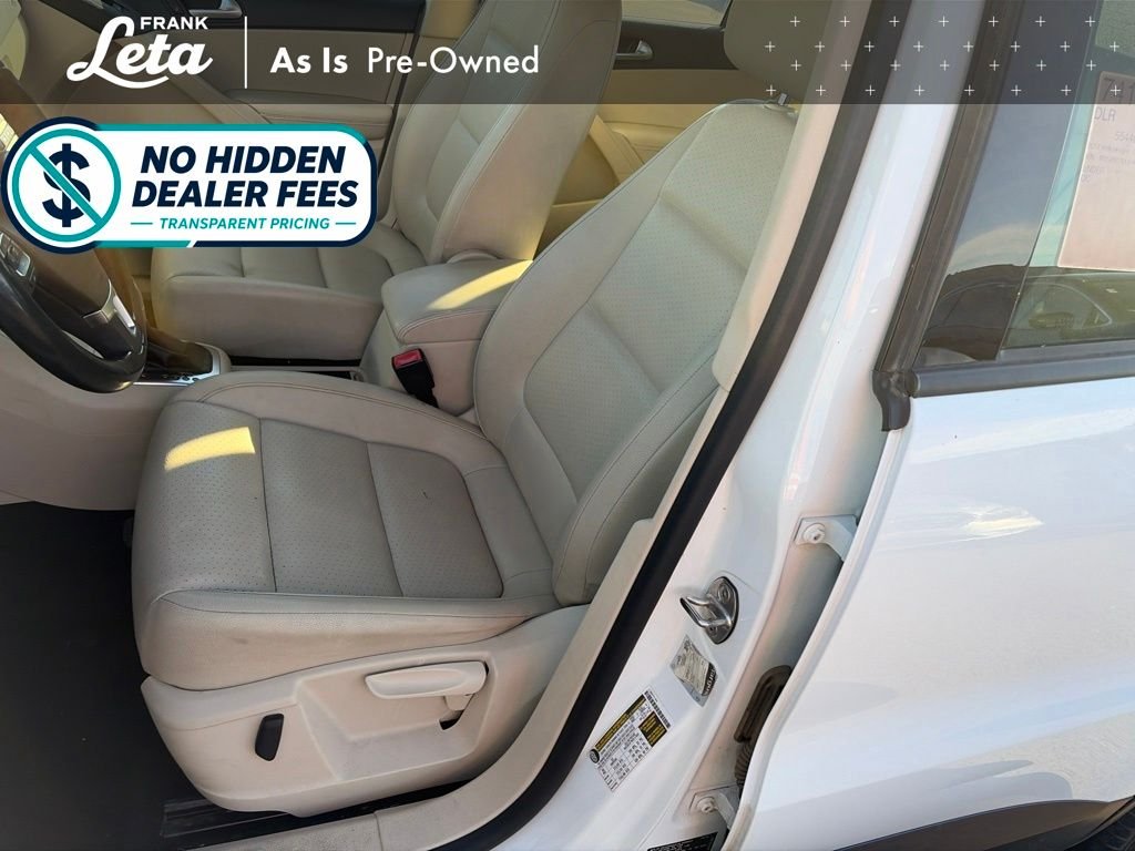 Used 2017 Pure White Volkswagen  image 10