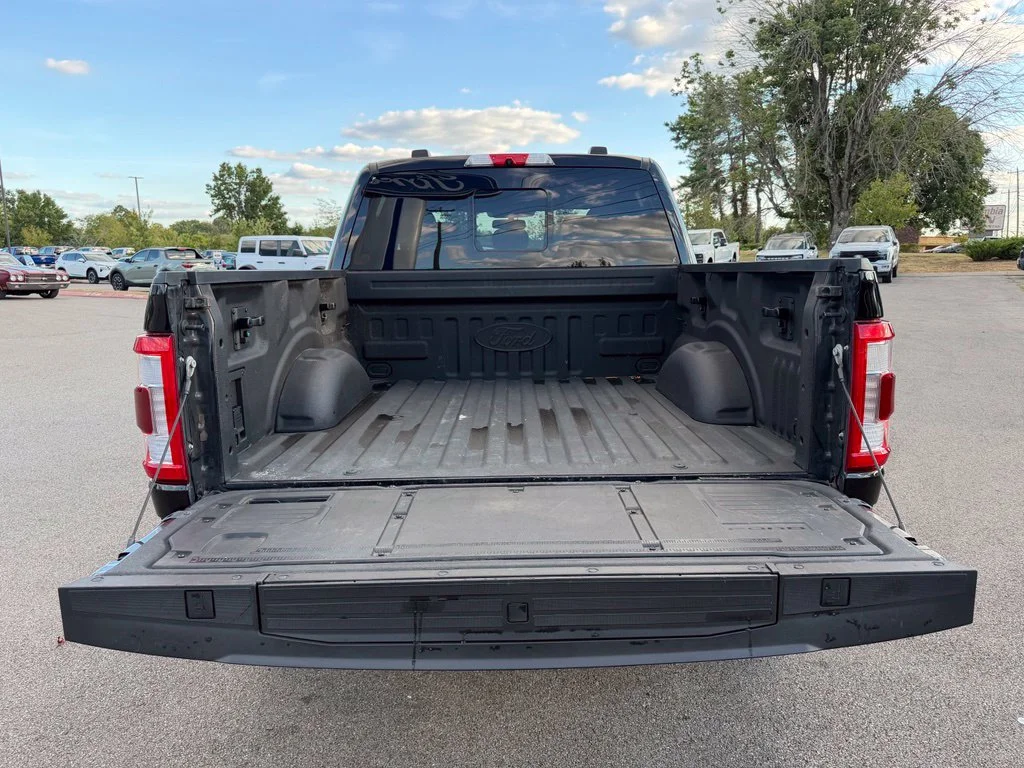 Used 2021 Black Ford Lariat image 32