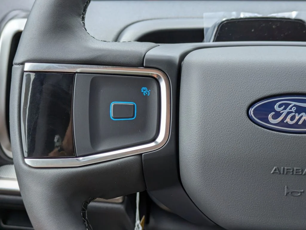 New 2026 Dark Matter Gray Metallic Ford Active image 29