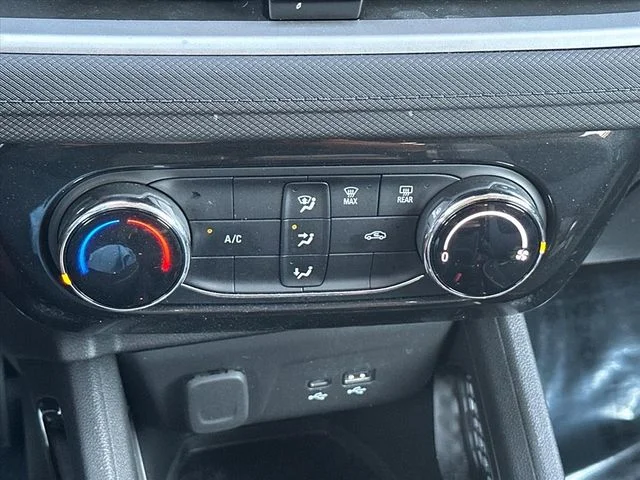 Used 2025 Gray Chevrolet LT image 25
