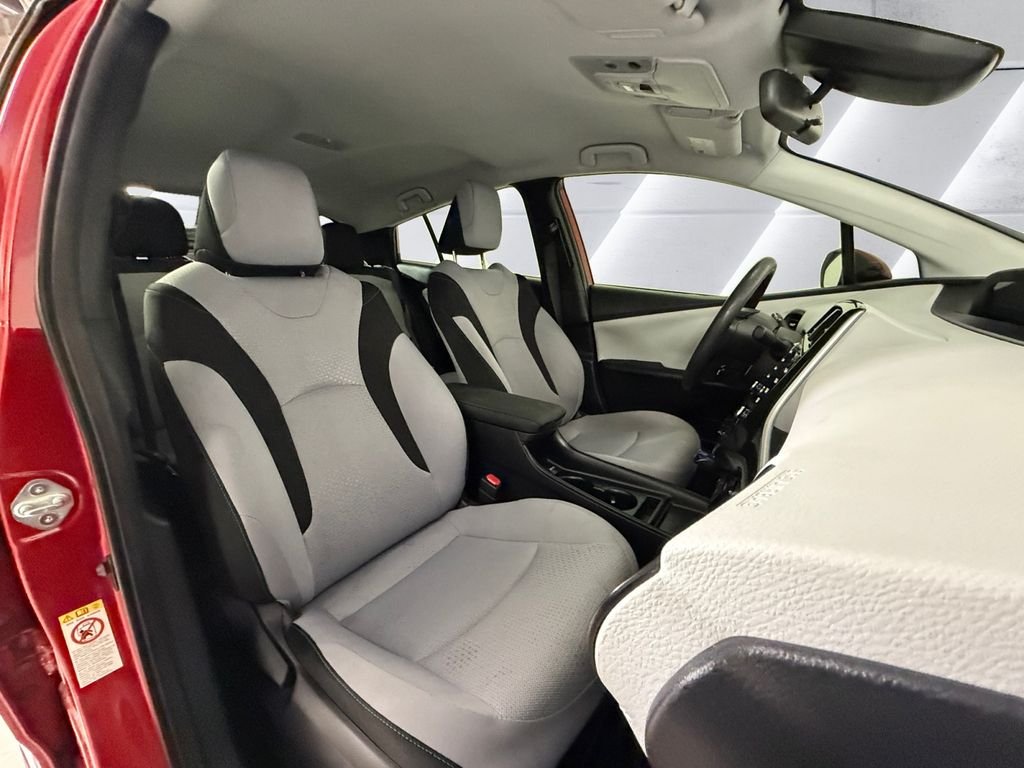 Used 2022 Red Toyota LE image 14
