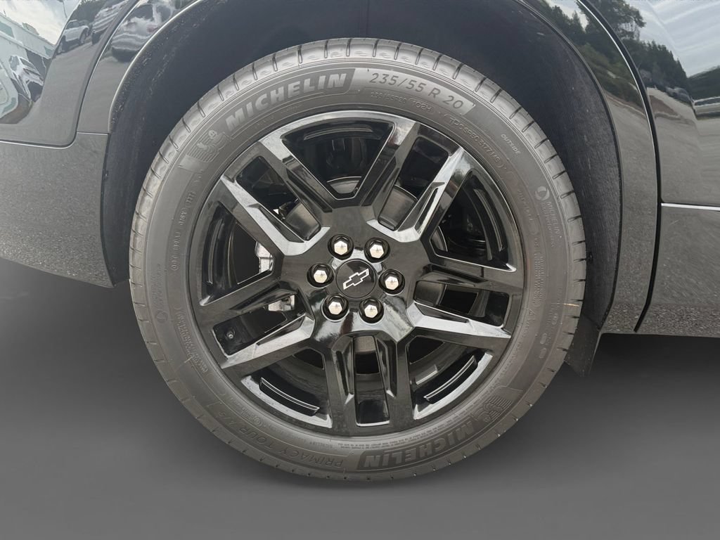 New 2026 Black Chevrolet RS image 9