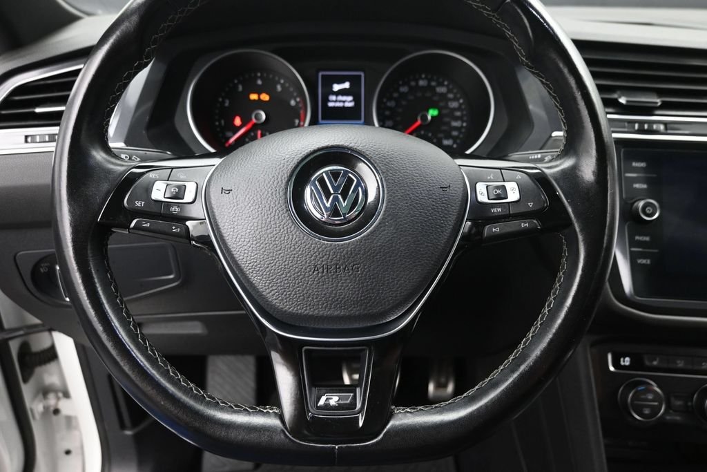 Used 2021 White Volkswagen 2.0T SE image 19