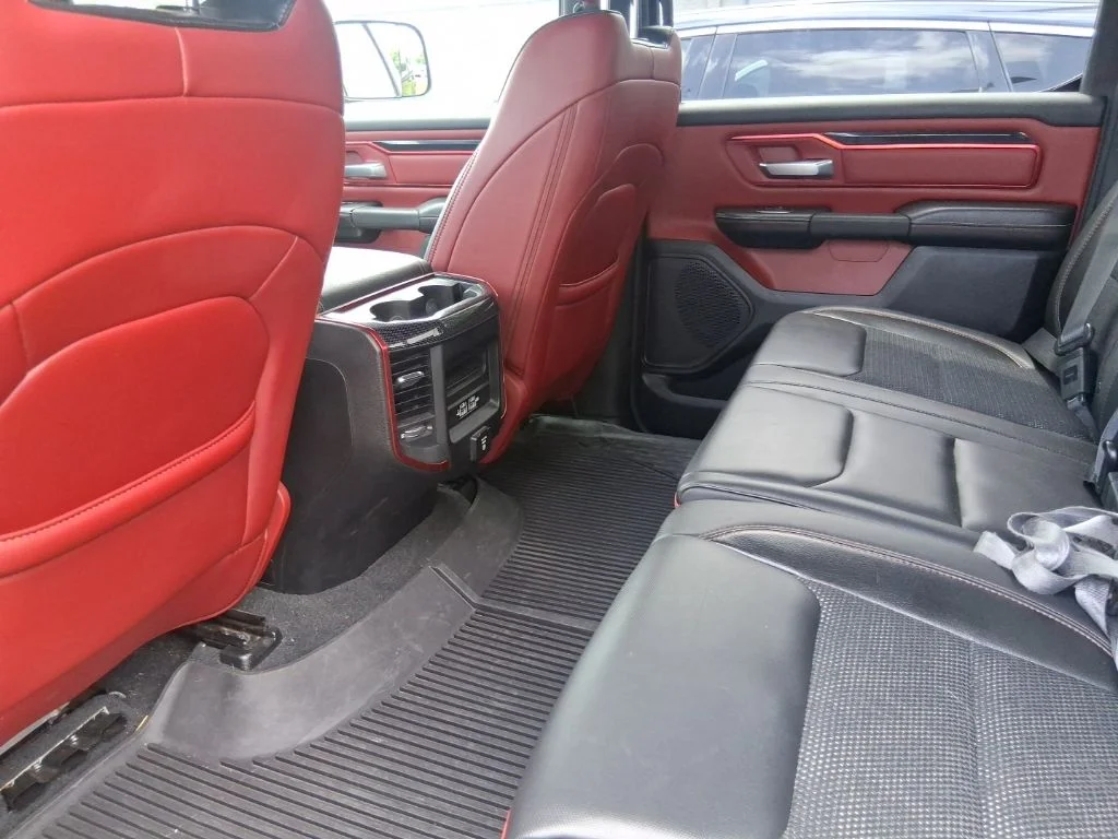 Used 2019 Gray Nissan S image 29