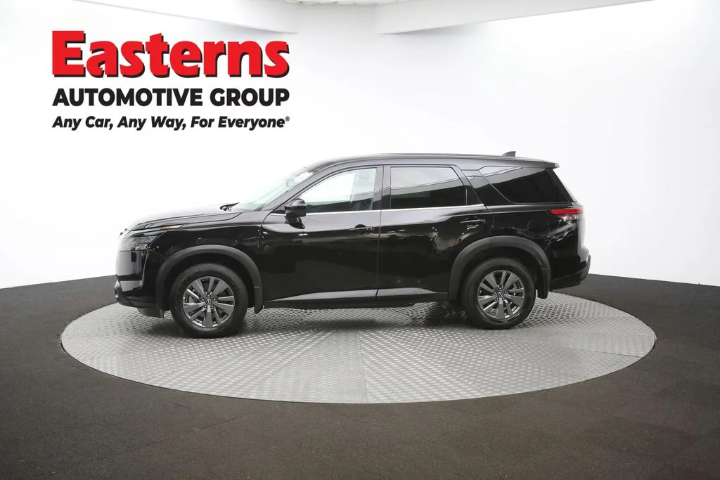 Used 2024 Black Nissan S image 60