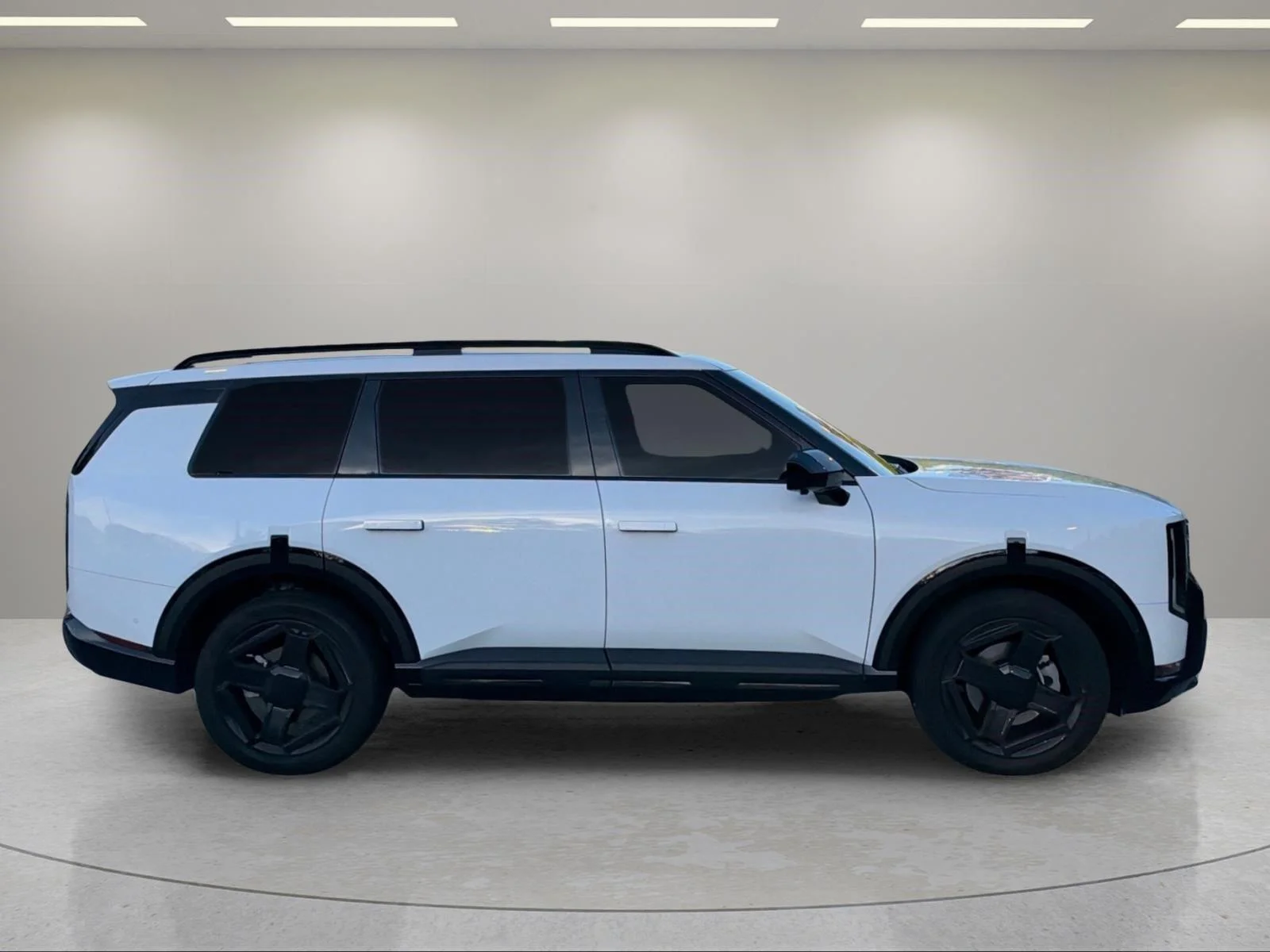 Used 2027  KIA  image 8