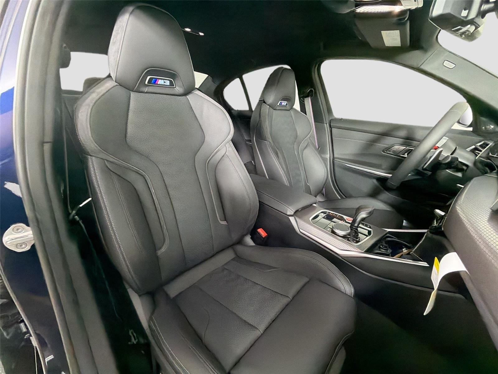 New 2026 Tanzanite Blue II Metallic BMW Competition image 27