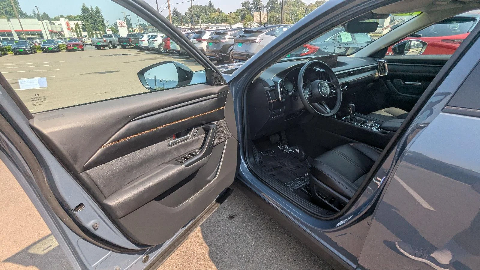 2025 Mazda CX-50 Premium Plus - Photo 17