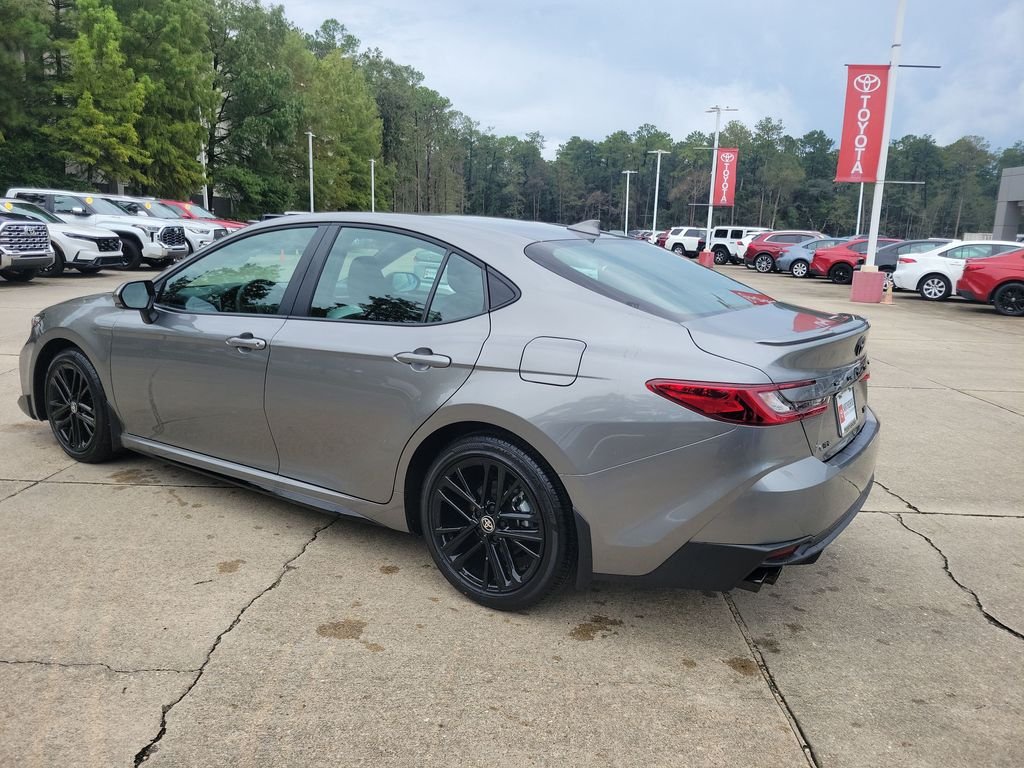 Used 2026  Toyota SE image 3