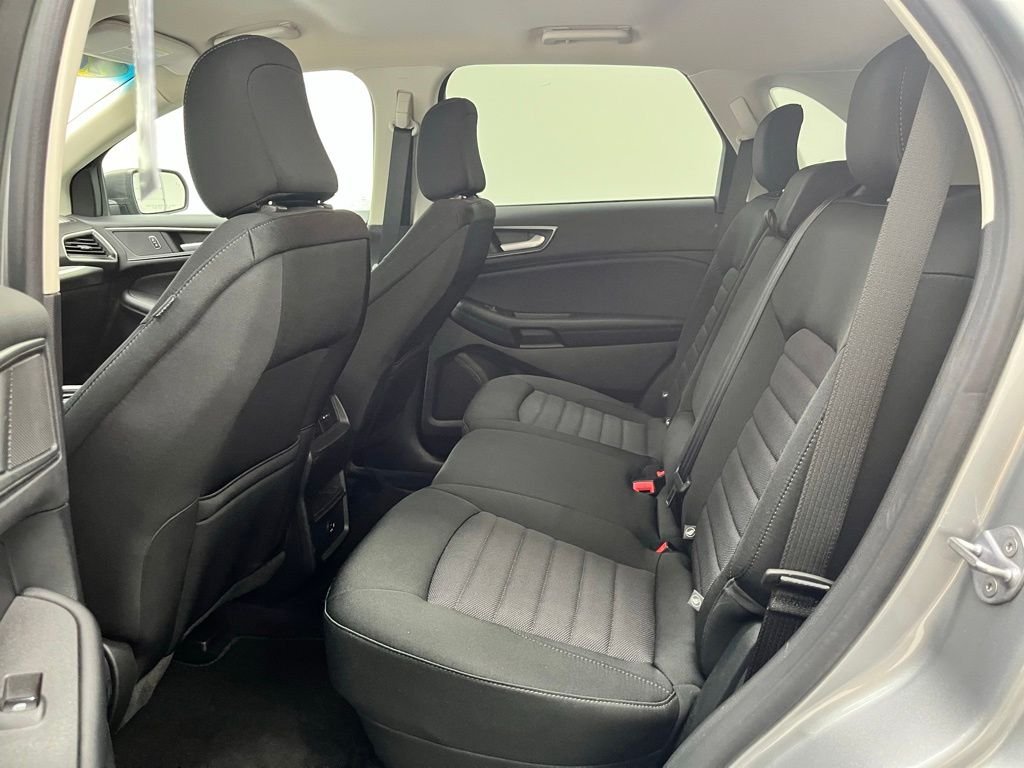 2022 Ford Edge SE - Photo 38