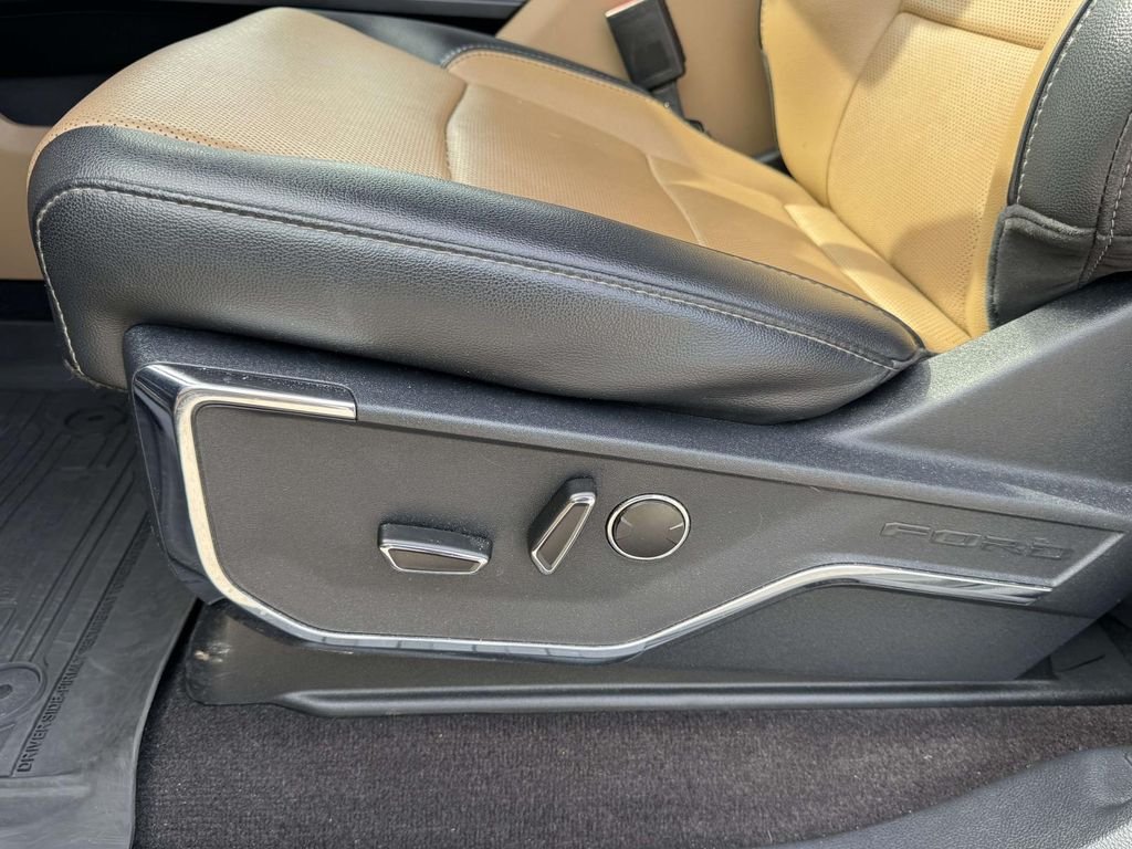 Used 2021 Blue Ford Lariat image 19
