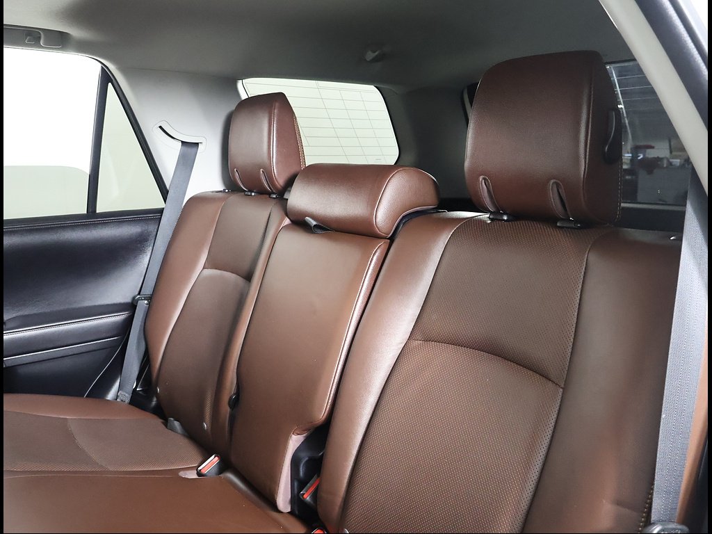Used 2017 Blizzard Pearl Toyota Limited image 15