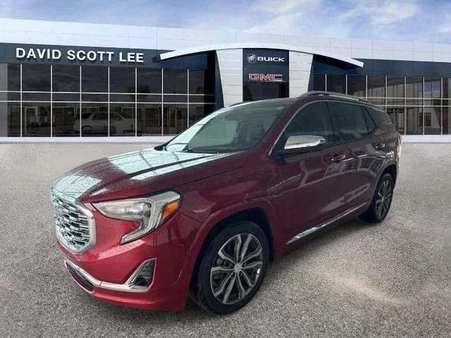 Used 2019 RED QUARTZ TINTCOAT GMC Denali image 4