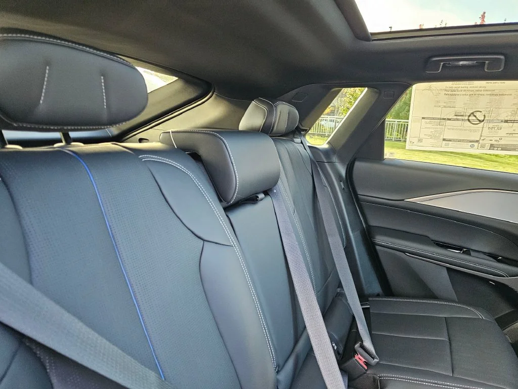 2027 Cadillac LYRIQ Sport - Photo 13