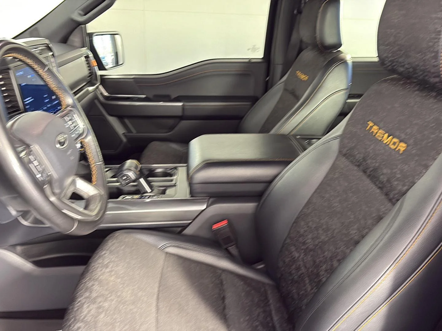 Used 2023 Agate Black Ford Tremor image 25