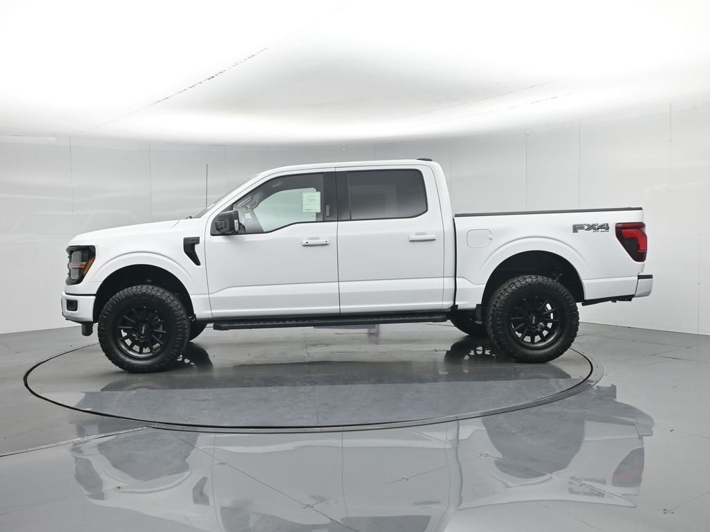 New 2026 Oxford White Ford XLT image 30