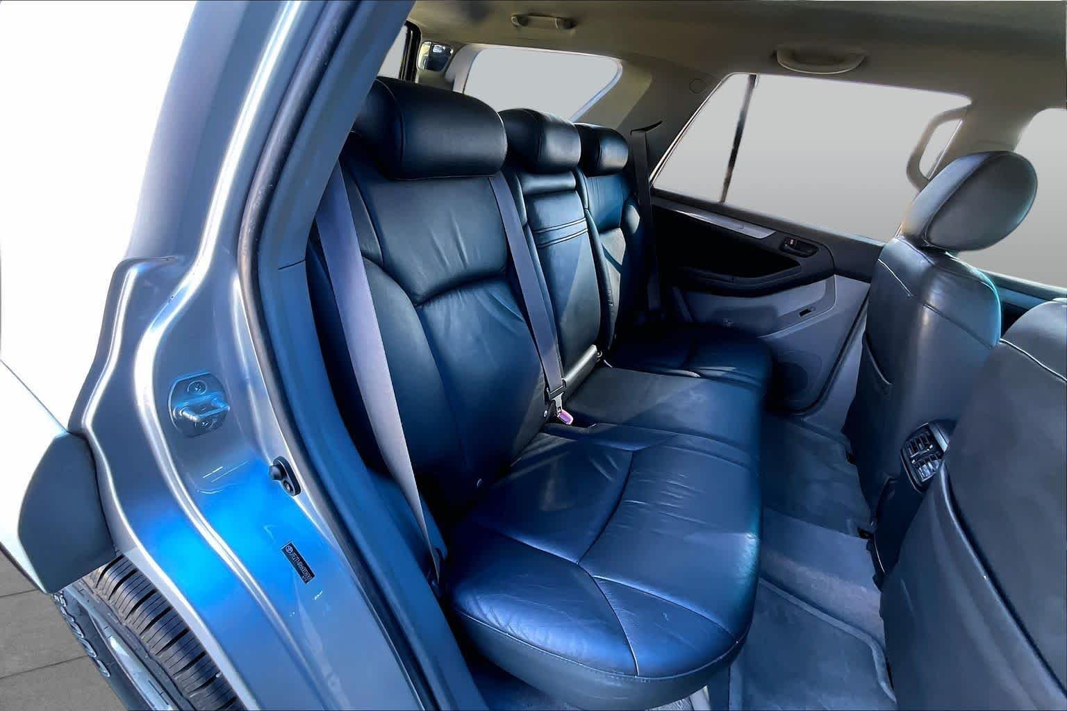 Used 2006 Titanium Metallic Toyota SR5 image 19
